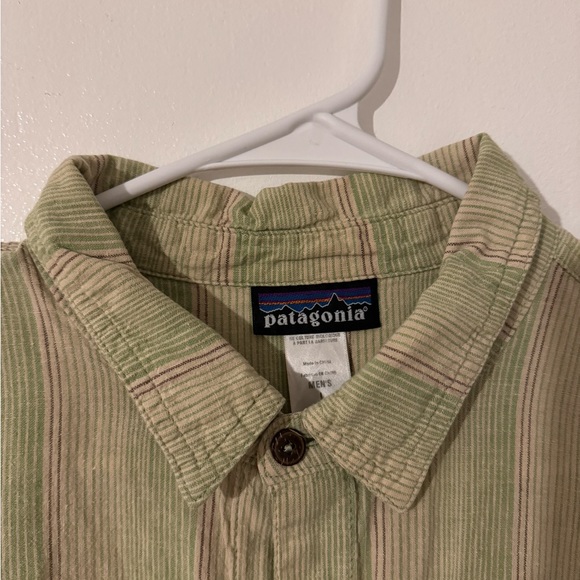 Patagonia Full Button shirt - Picture 3 of 4